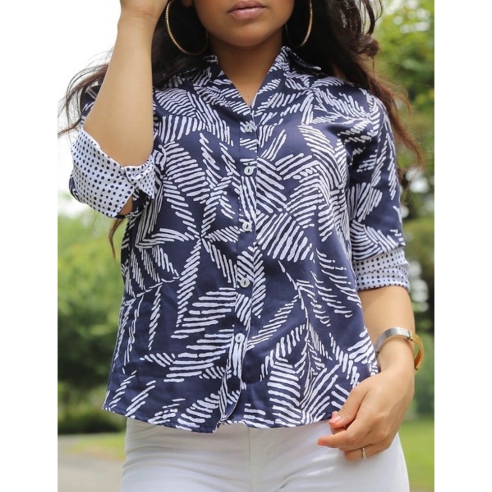 Foxcroft Button Down Shirt Womens 16 Navy Blue Abstract Palm Coastal Preppy